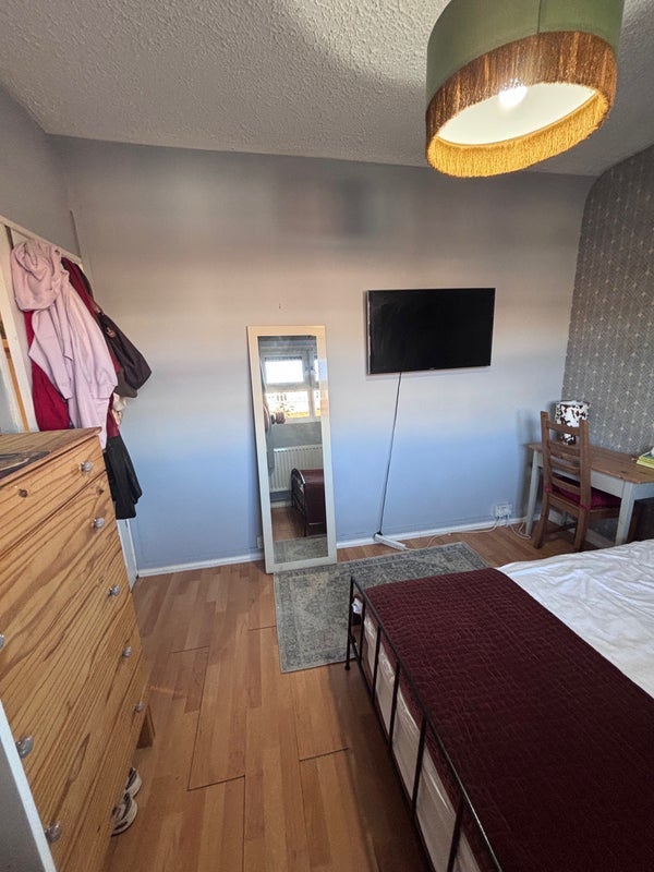Room Blore Close in Greater London