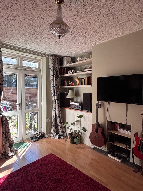 Room Blore Close in Greater London