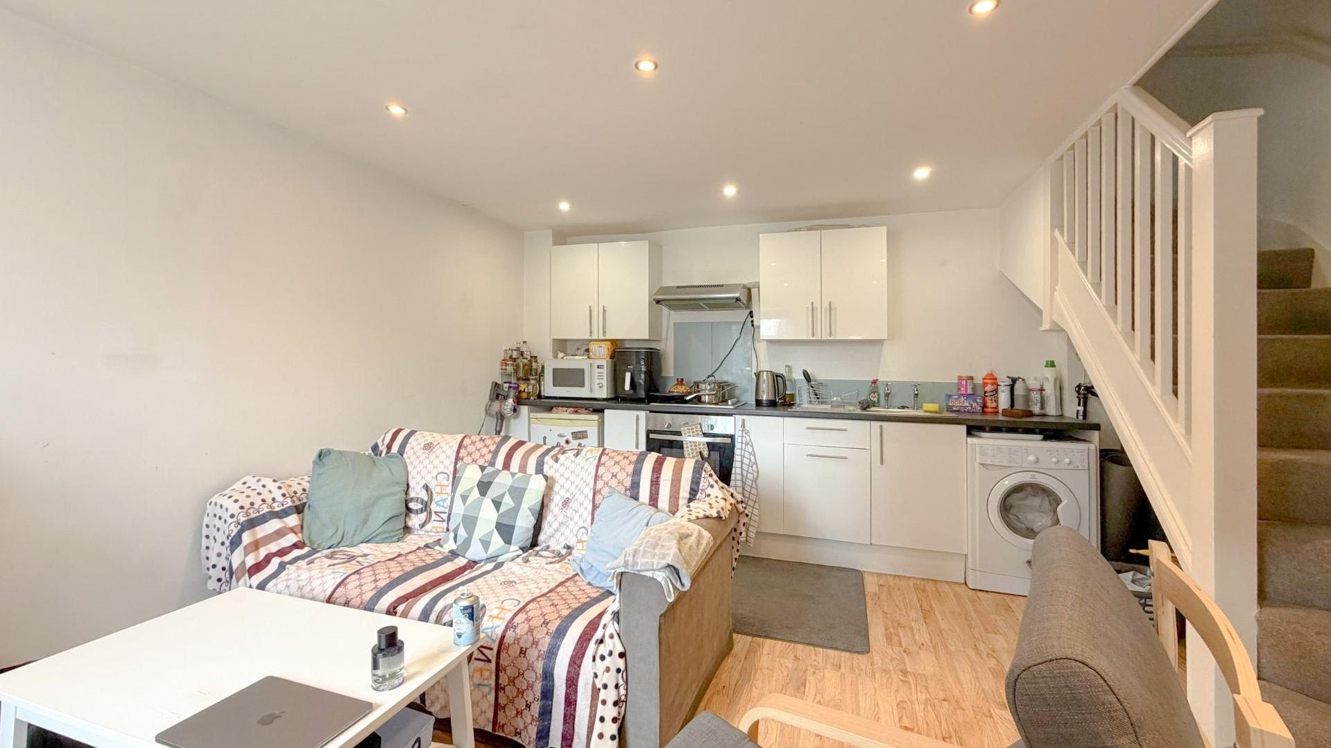 House Hogges Close in Hoddesdon