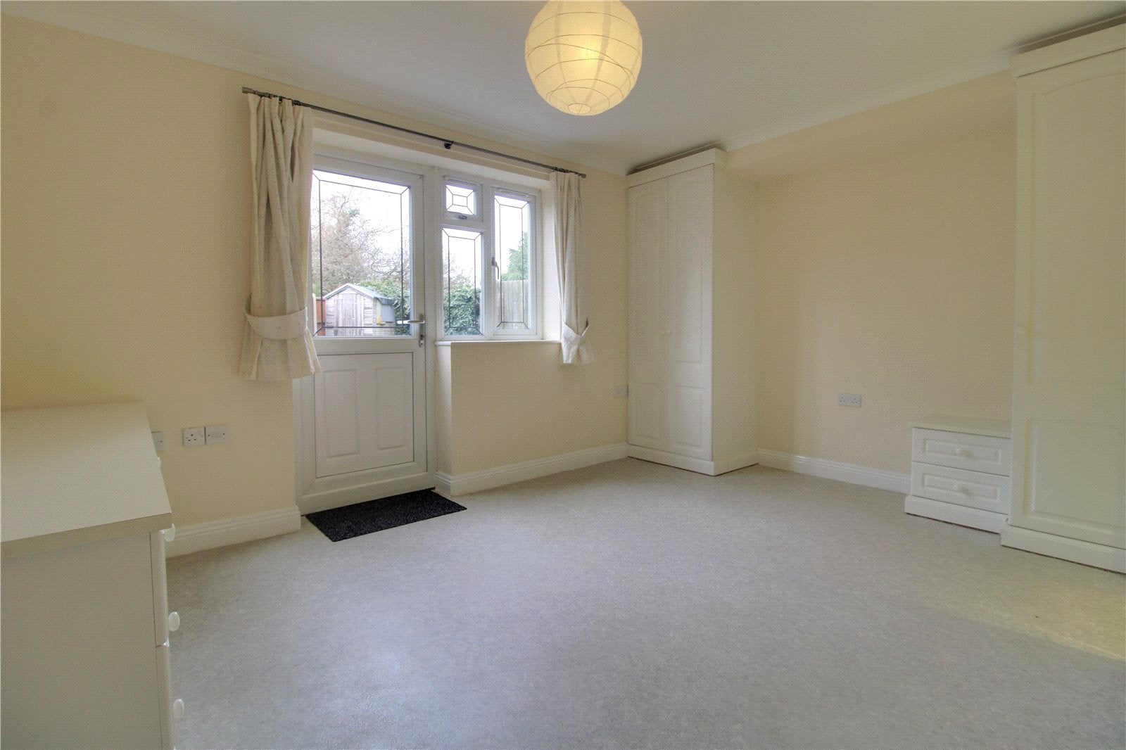 Flat Fosters Lane in Reading