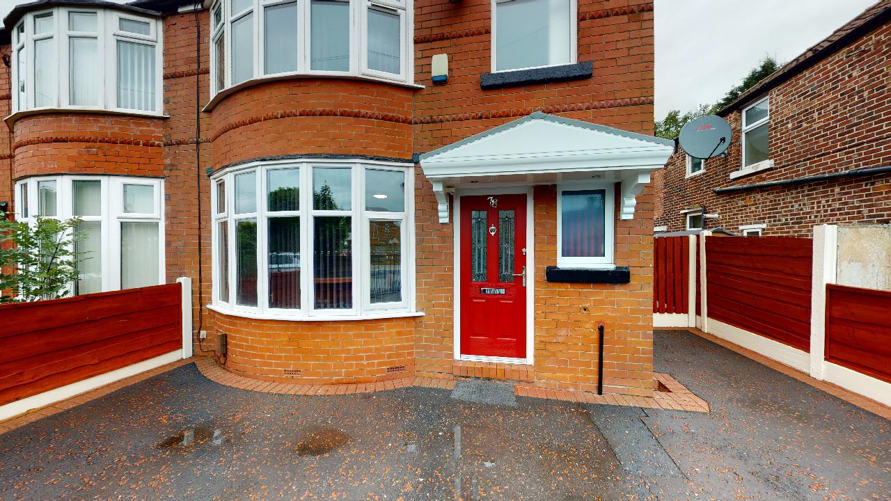 House Mornington Crescent in Manchester