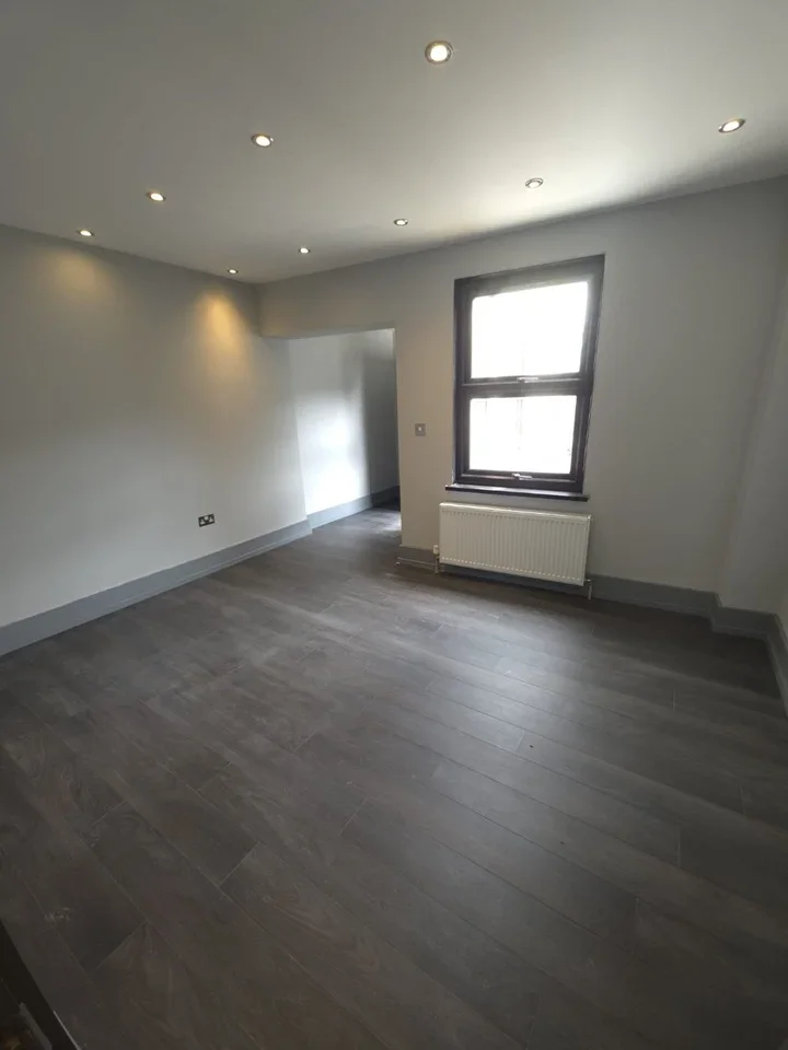 Flat Queen Street in Maidenhead