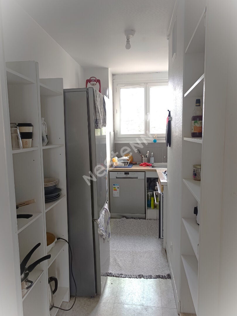 Flat Rue Sadi Carnot in Bagnolet