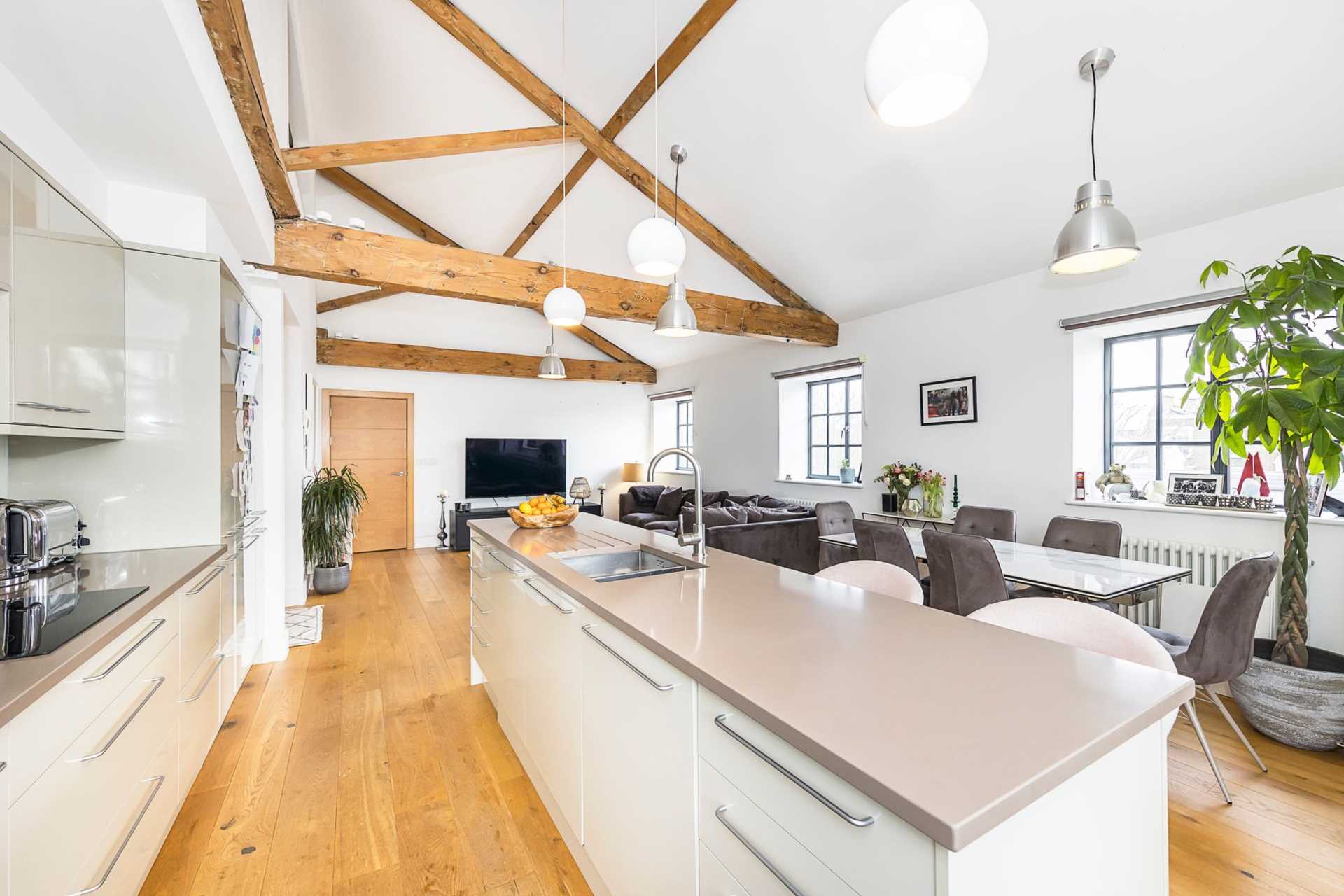 Flat Cloudesley Street in Greater London