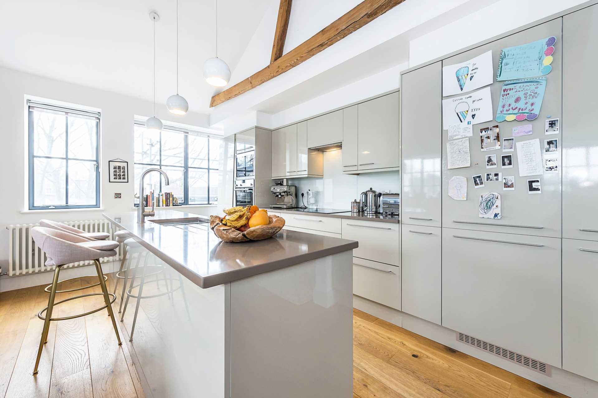 Flat Cloudesley Street in Greater London
