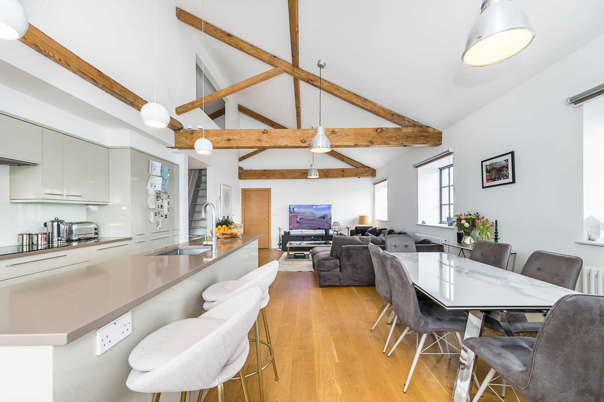 Flat Cloudesley Street in Greater London
