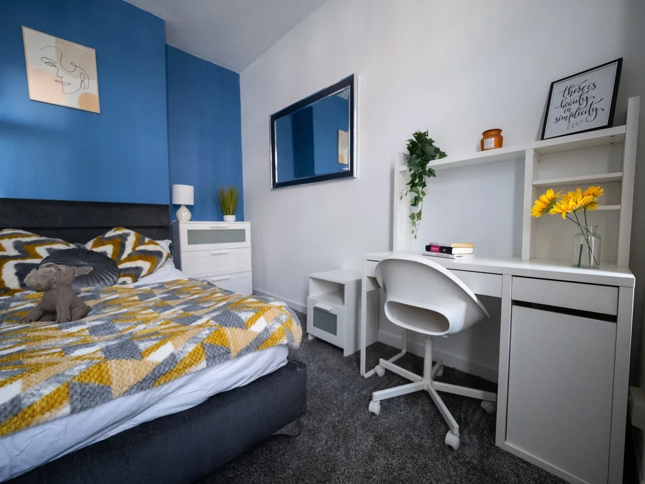 Room Saint Augustine Road in Portsmouth
