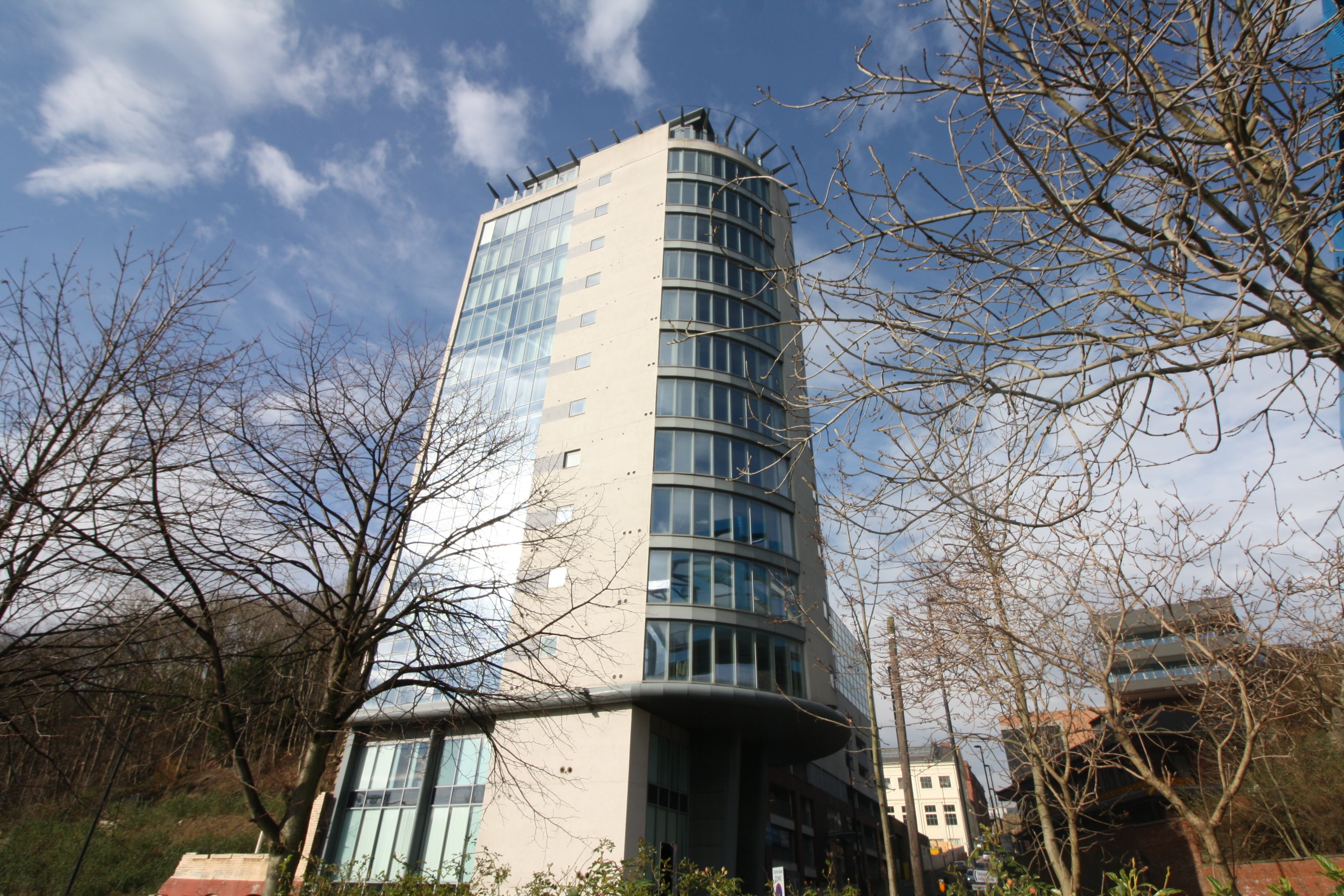 Flat Skinnerburn Road in Newcastle upon Tyne