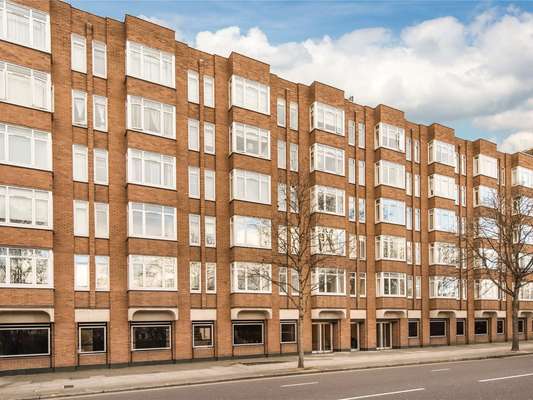 Flat Sloane Street in Greater London
