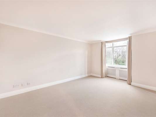 Flat Sloane Street in Greater London