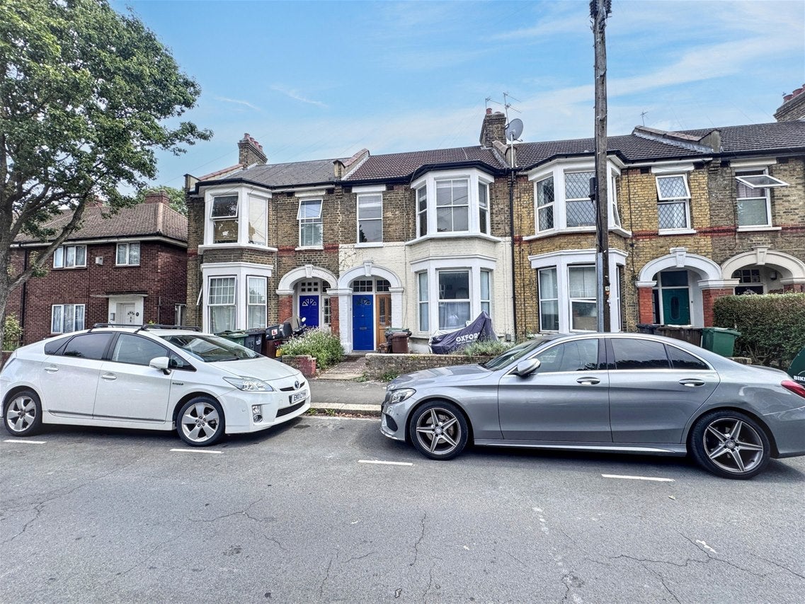 House Huxley Road in Greater London