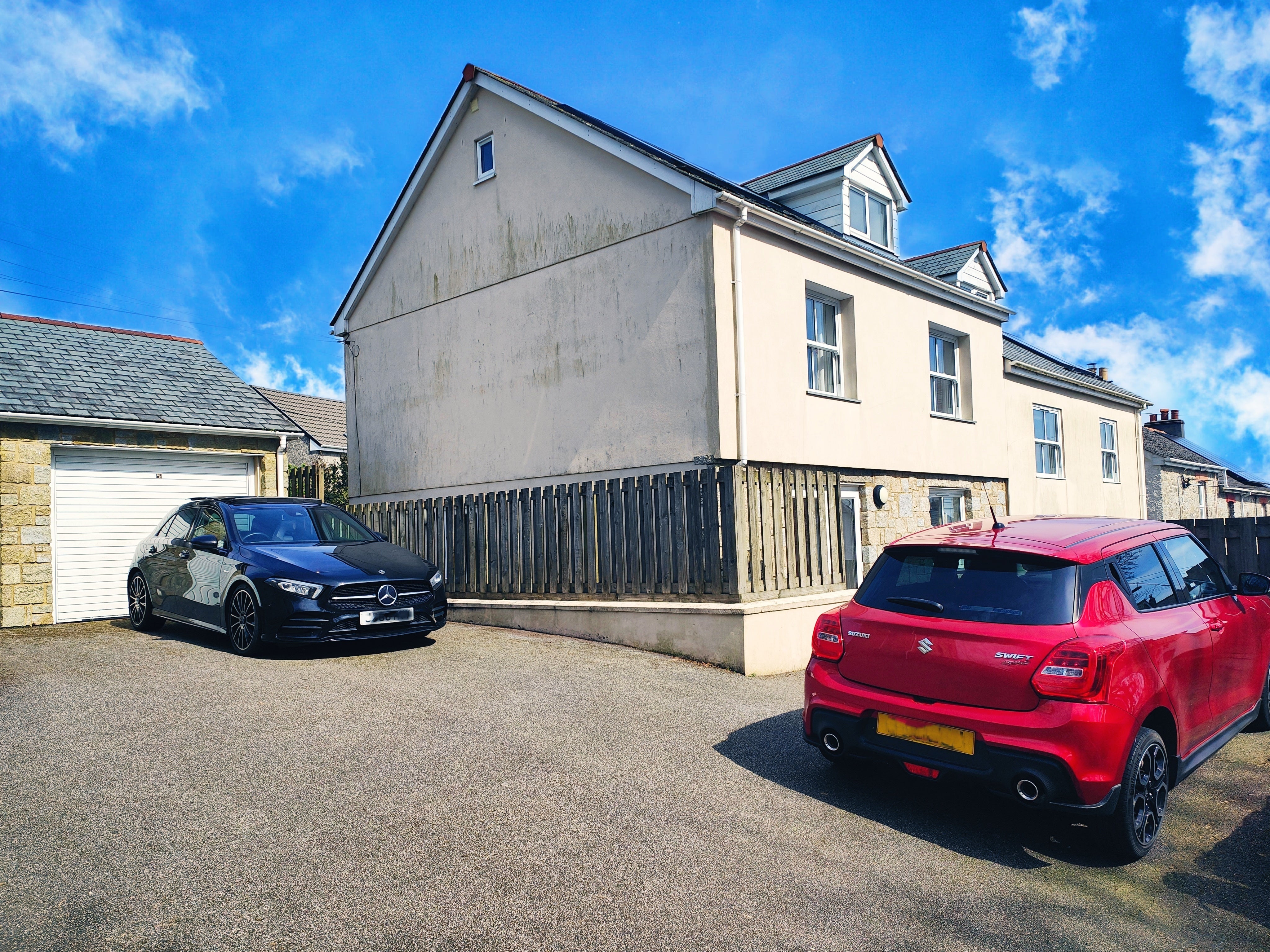 House Antron Hill in Mabe Burnthouse