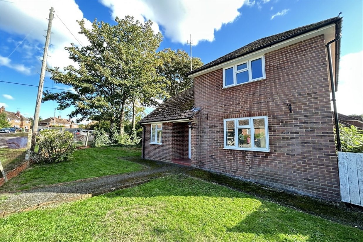 House Stenbury Drive in Basingstoke and Deane