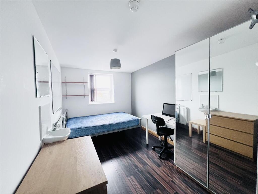 Room Rothesay Avenue in Nottingham