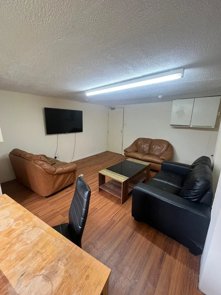 Room Hyde Park Terrace in Leeds