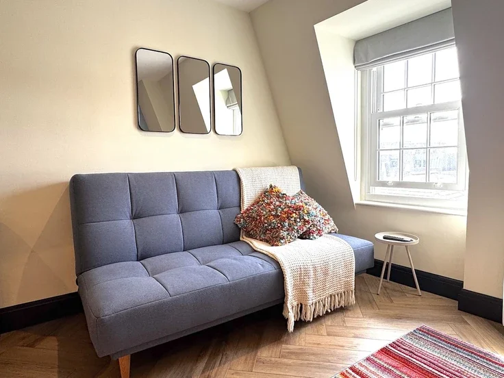 Flat Bartholomews in Brighton