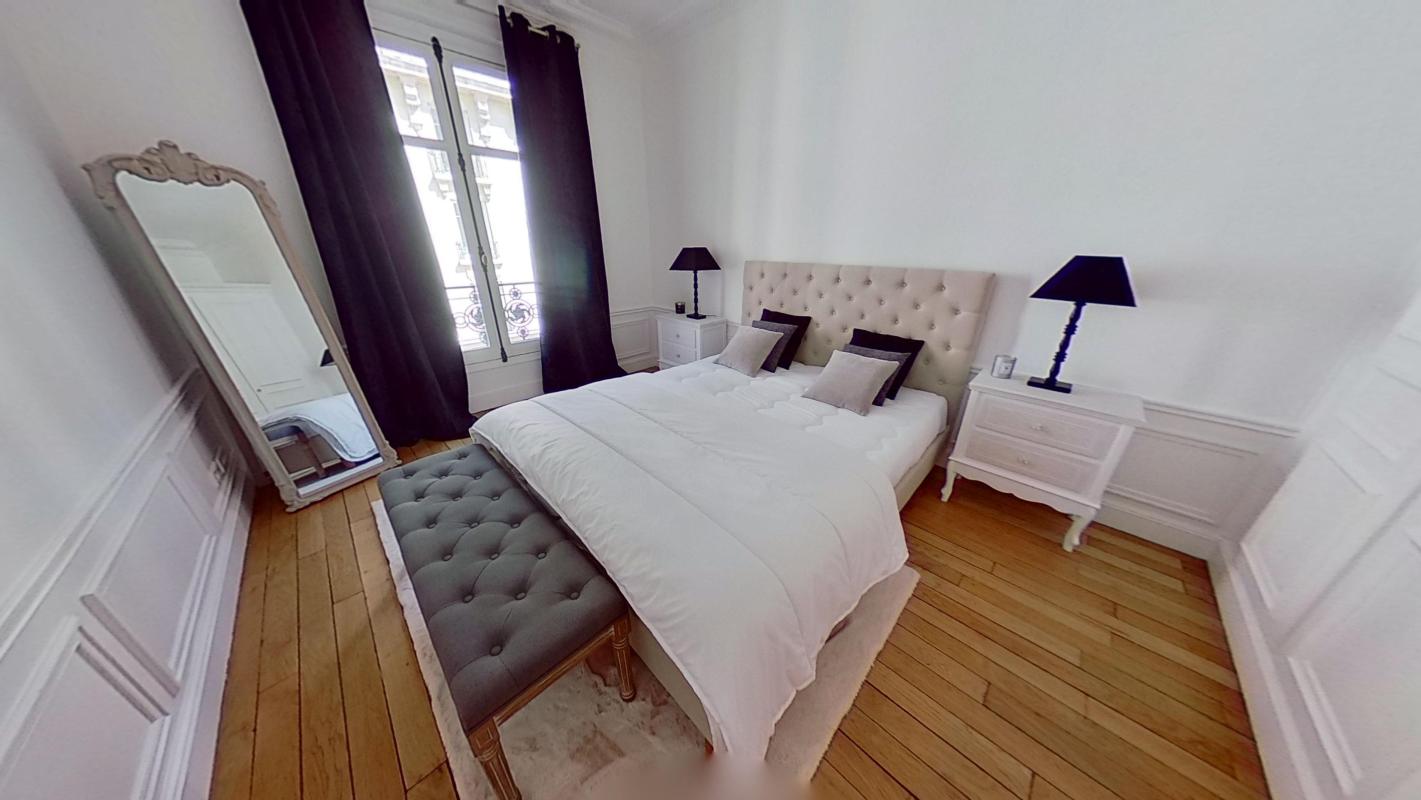 Appartement Avenue de Versailles à Paris