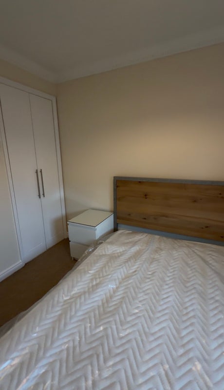 Room Riverview Place in Glasgow