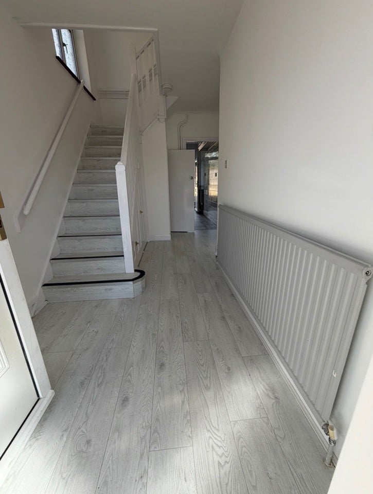 House Willow Walk in Greater London