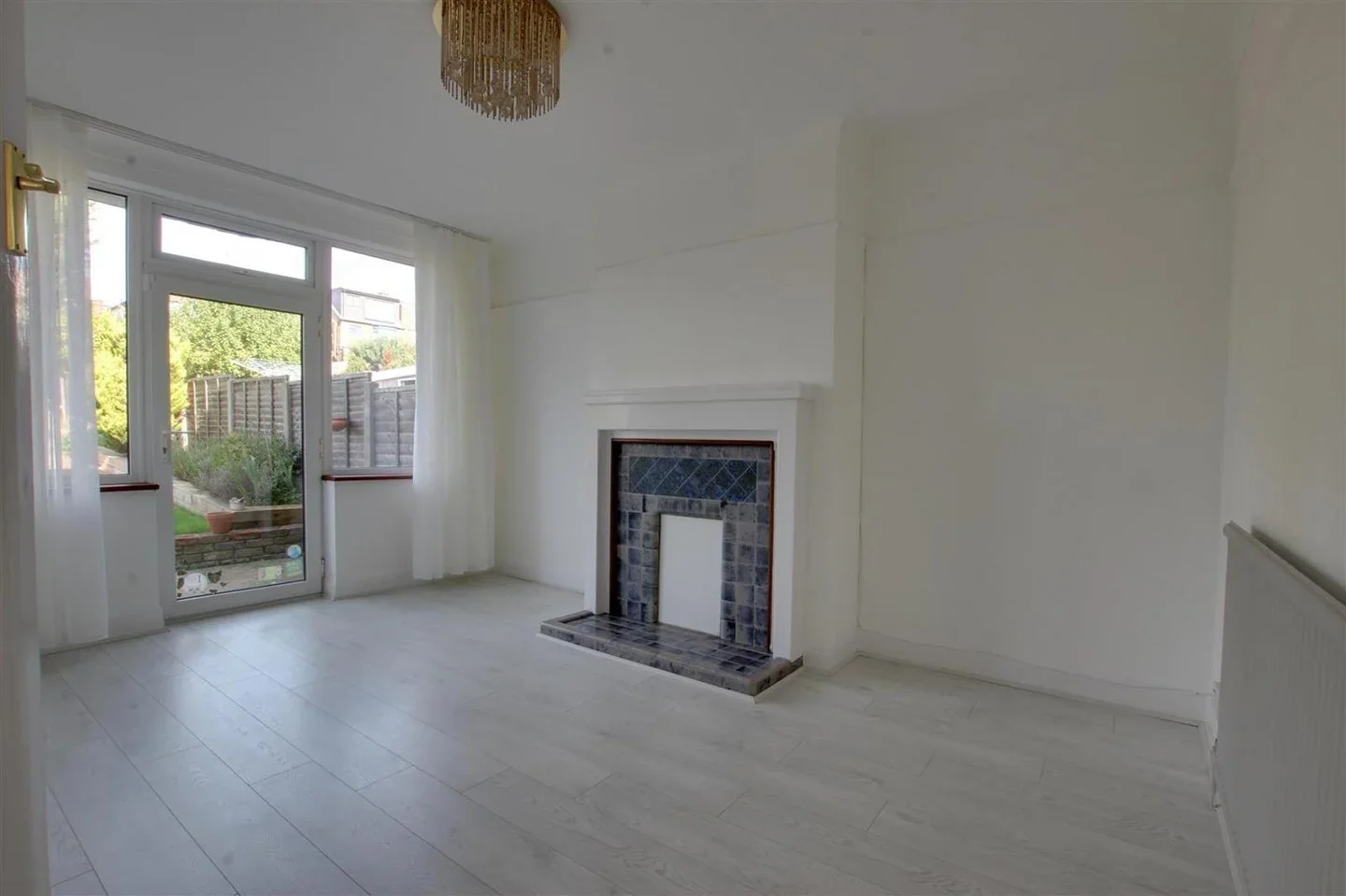 House Willow Walk in Greater London