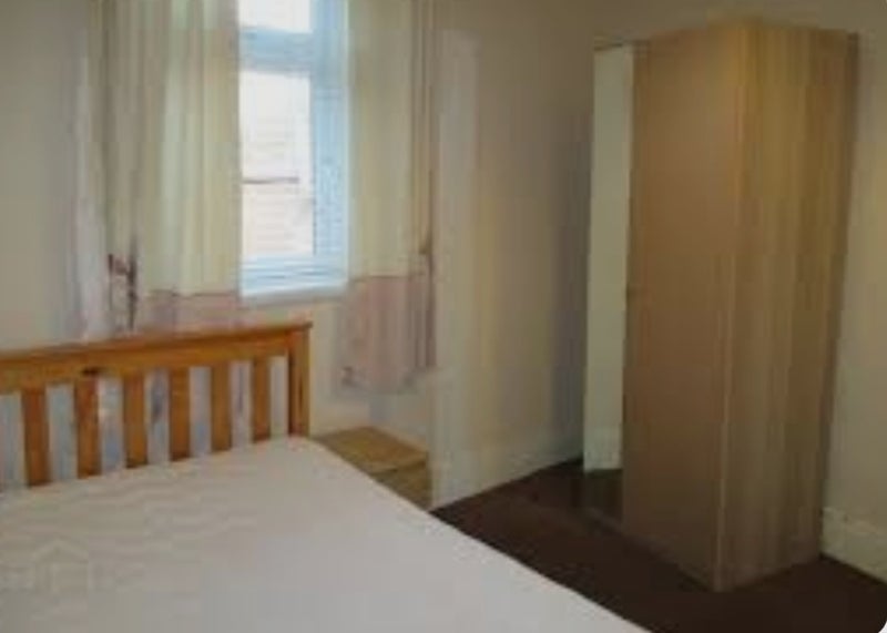 Room Goosander Way in Greater London