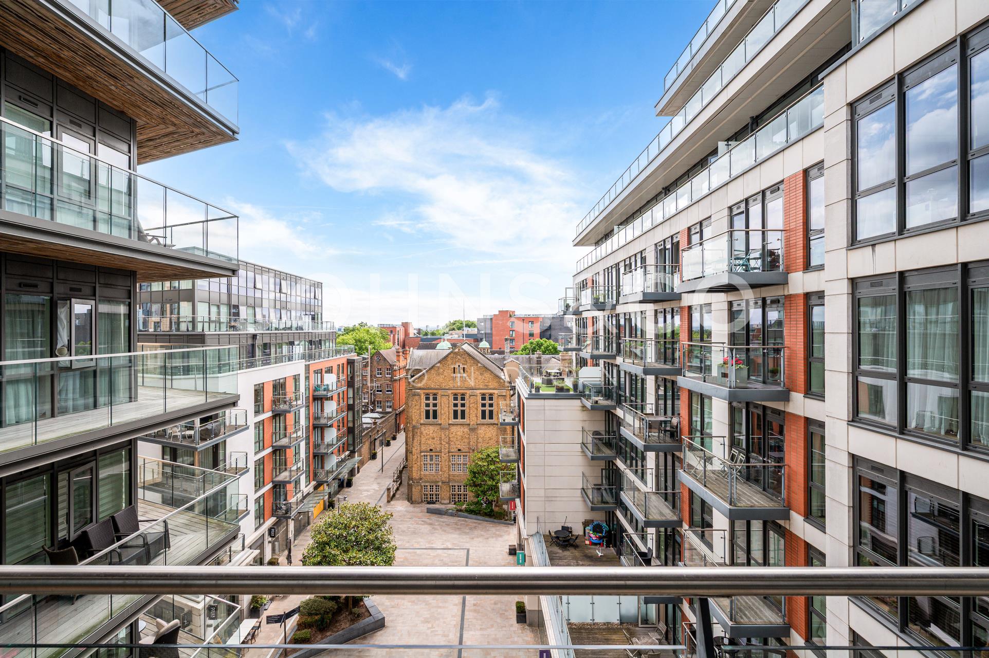 Flat Longfield Avenue in Greater London