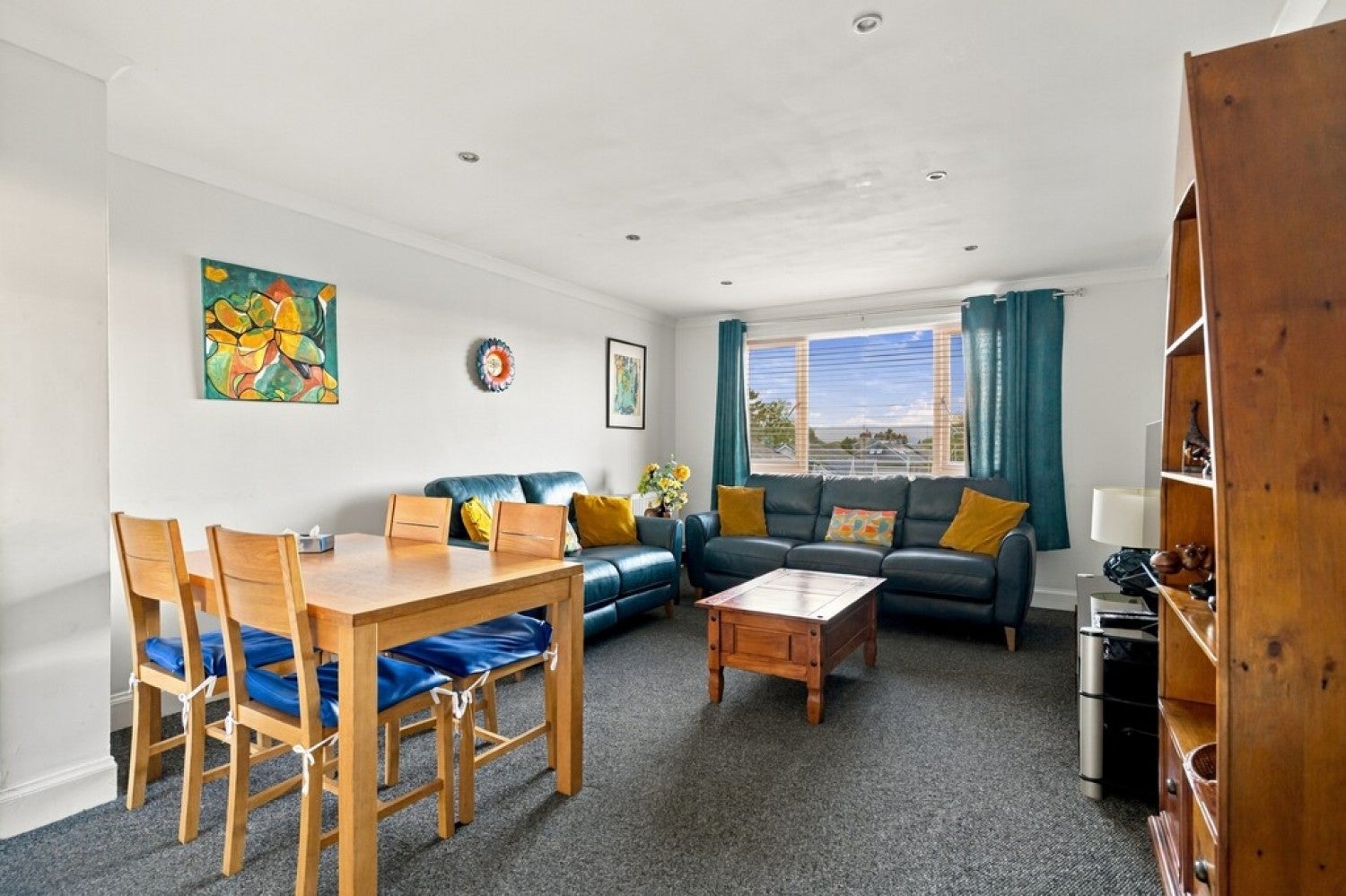 Flat Inverallan Road in Bridge of Allan