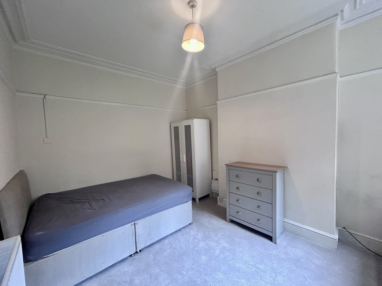 Room Gravelly Hill in Birmingham