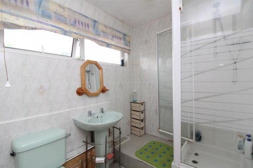 Flat Bradwell Common Boulevard in Milton Keynes