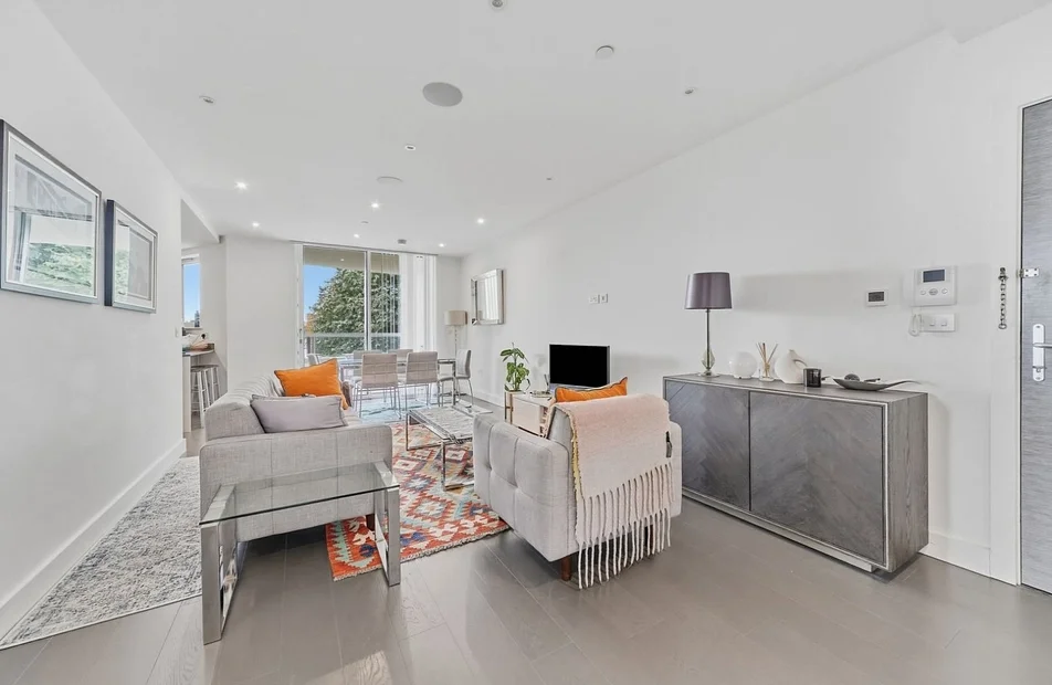 Flat New Tannery Way in Greater London