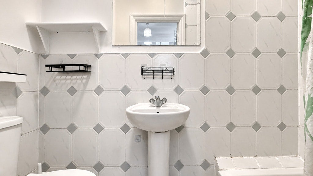 Room Clanricarde Gardens in Greater London