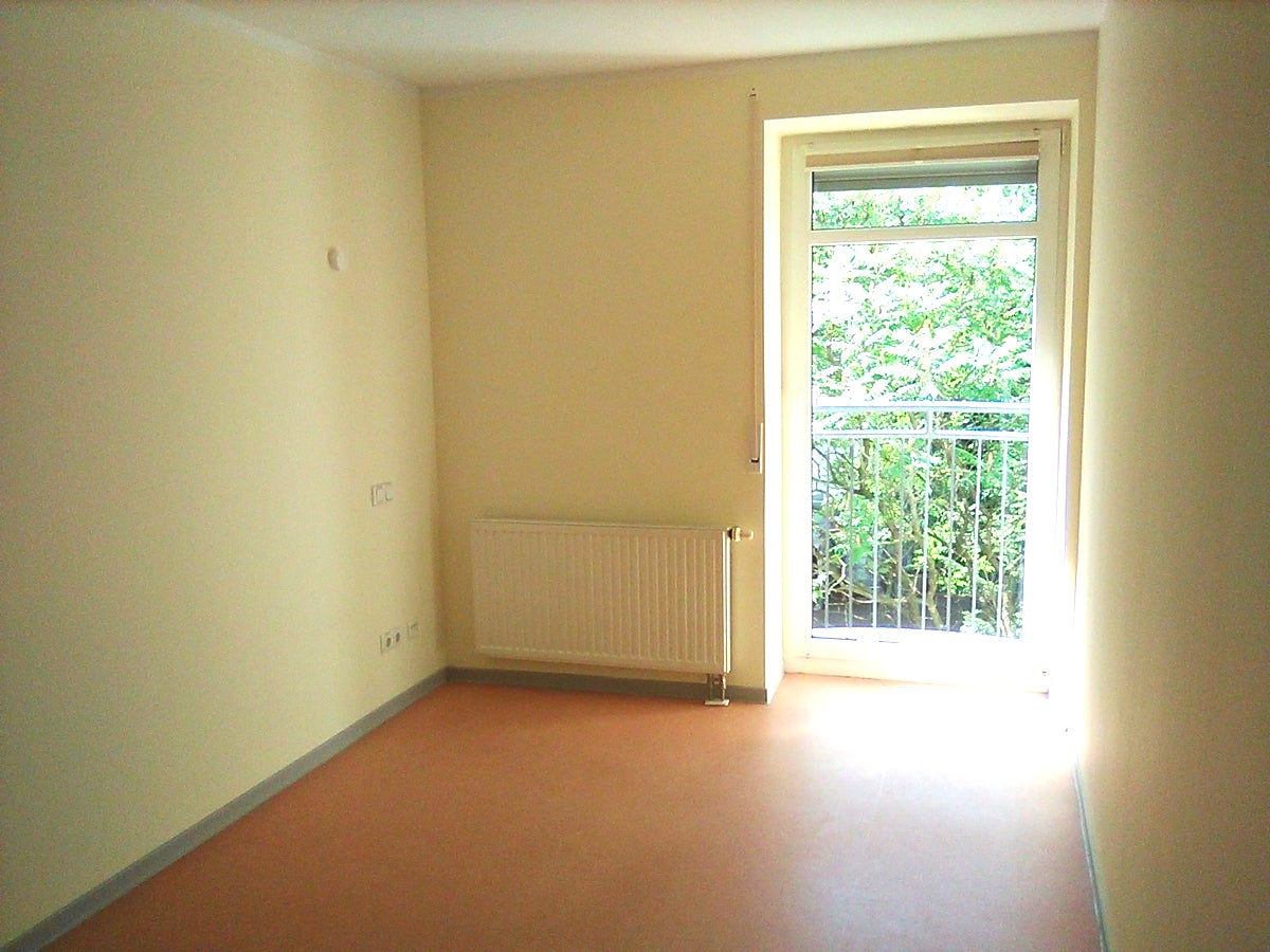 Zimmer Anna-Esche-Straße in Limbach-Oberfrohna