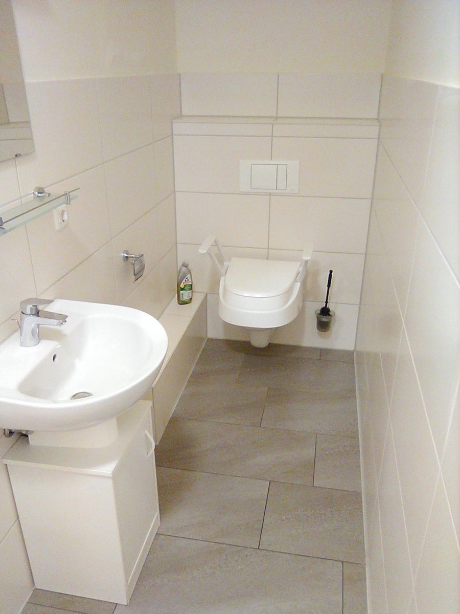 Zimmer Anna-Esche-Straße in Limbach-Oberfrohna
