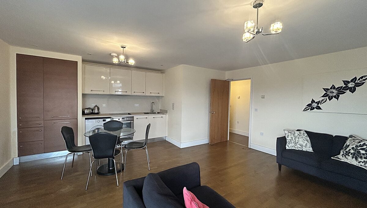 Flat Pierhead Street in Cardiff