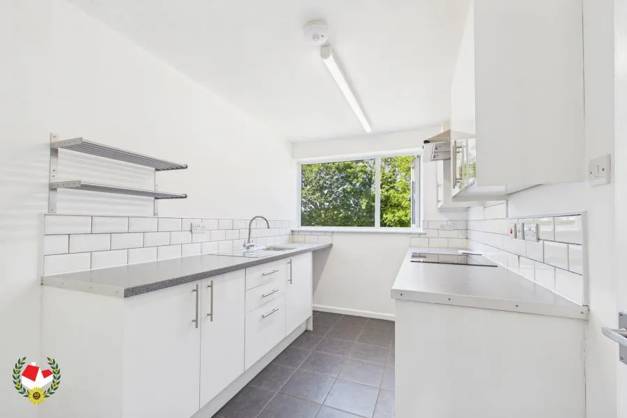 Flat Cheviot Close in Gloucester