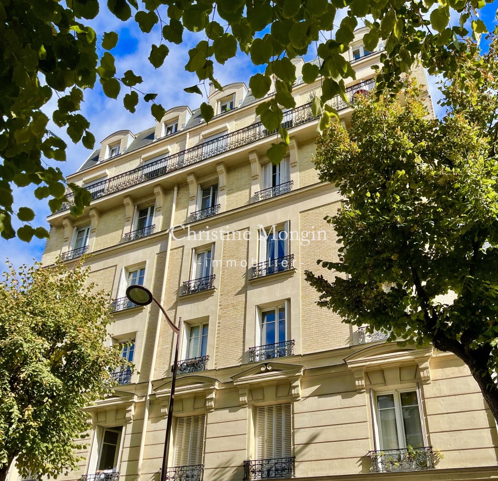 Flat Boulevard d'Inkermann in Neuilly-sur-Seine