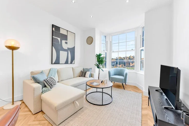 Flat Winchelsea Road in Rother