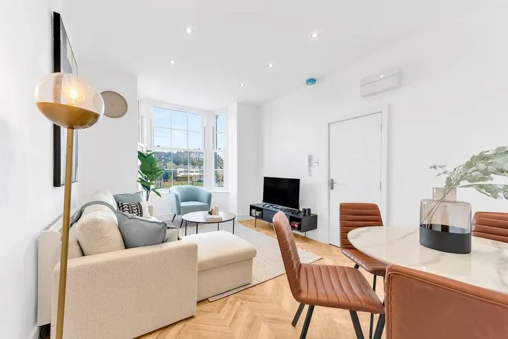 Flat Winchelsea Road in Rother
