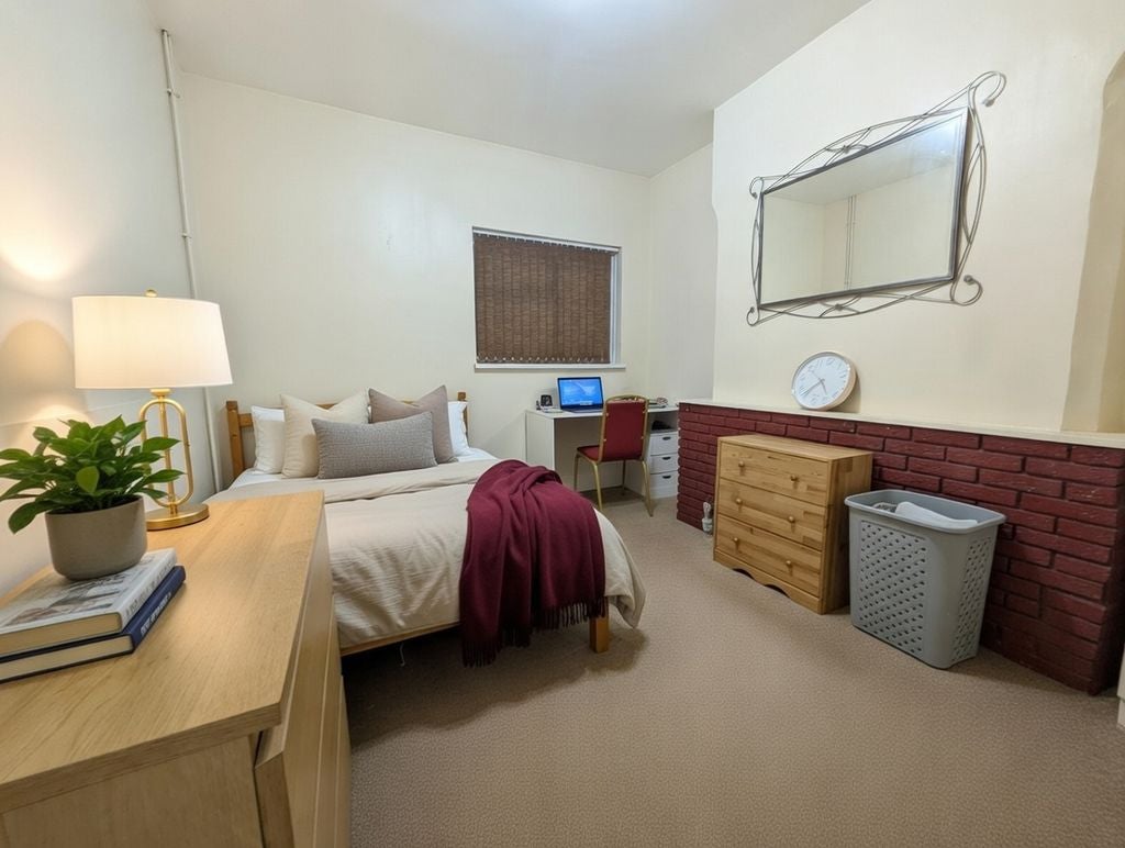 Room Harrington Drive in Nottingham