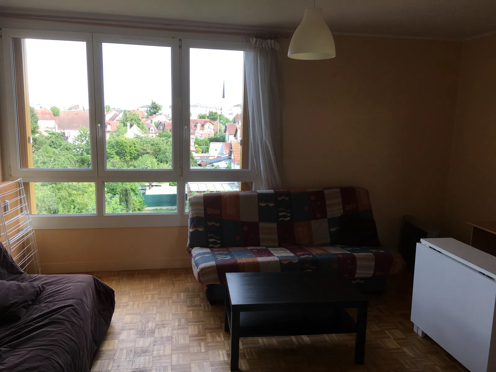 Room Square du 8 Mai in Compiègne