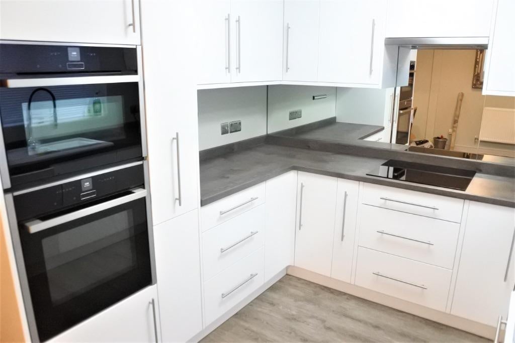House Wensleydale Close in South Kesteven