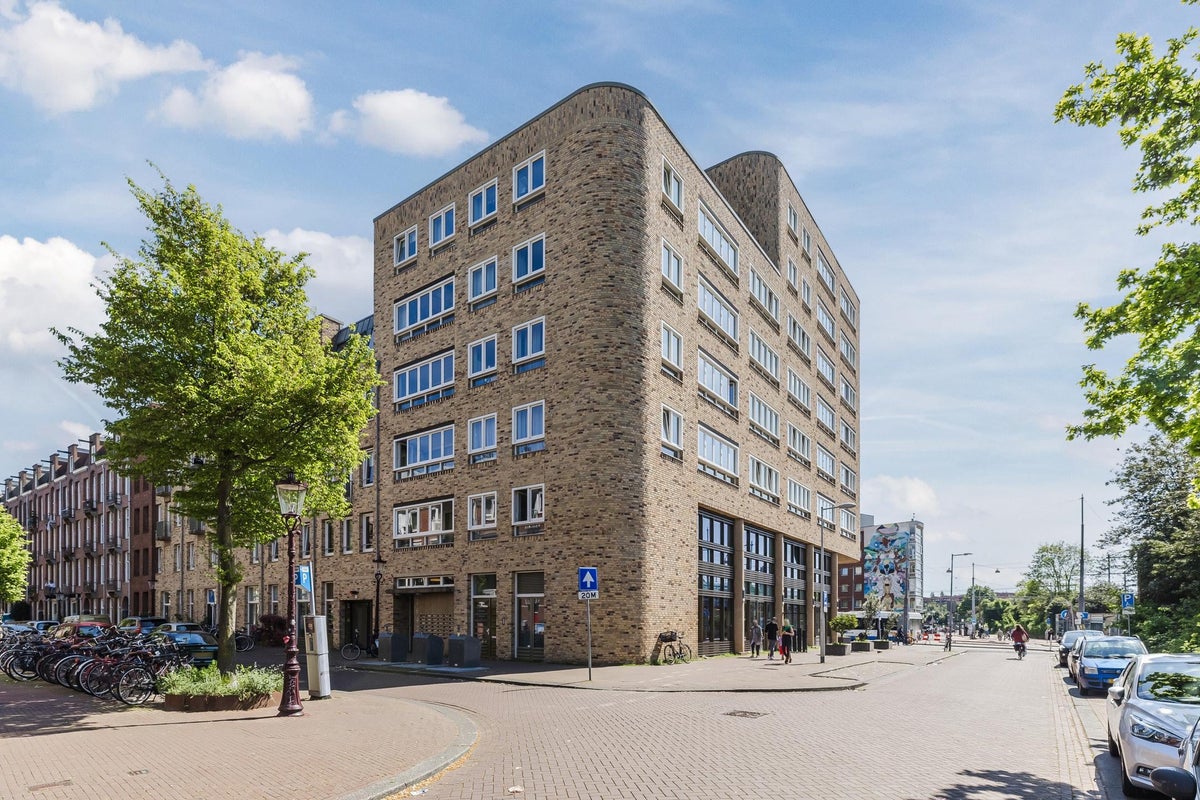 Appartement te huur in Amsterdam – Tweede Atjehstraat – foto 1