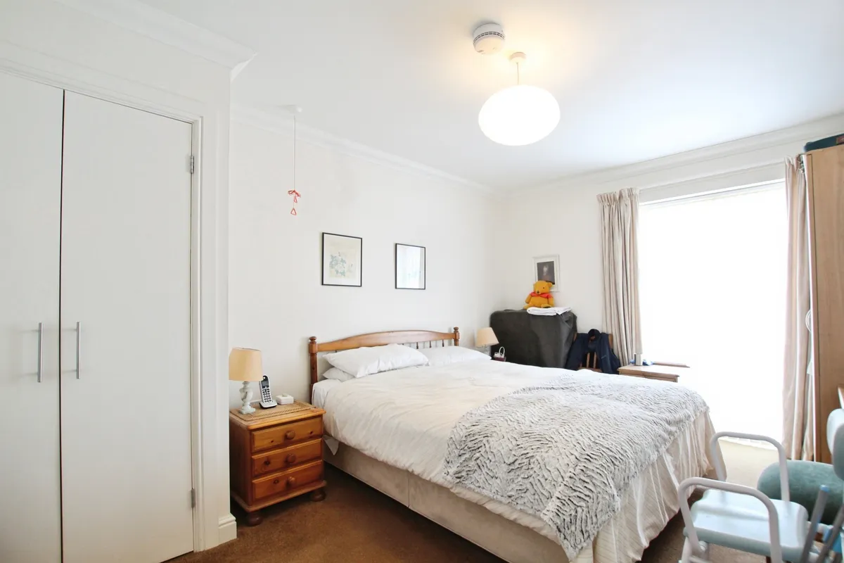 Flat Wellbrook Way in Cambridge