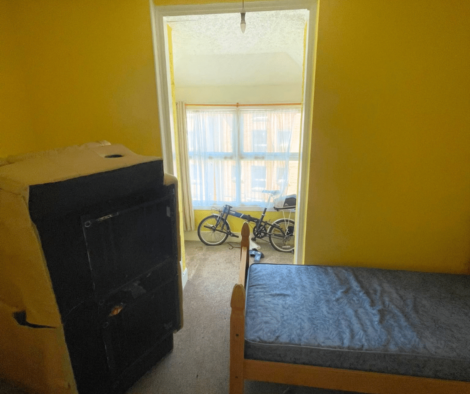Room Island Crescent in Newquay