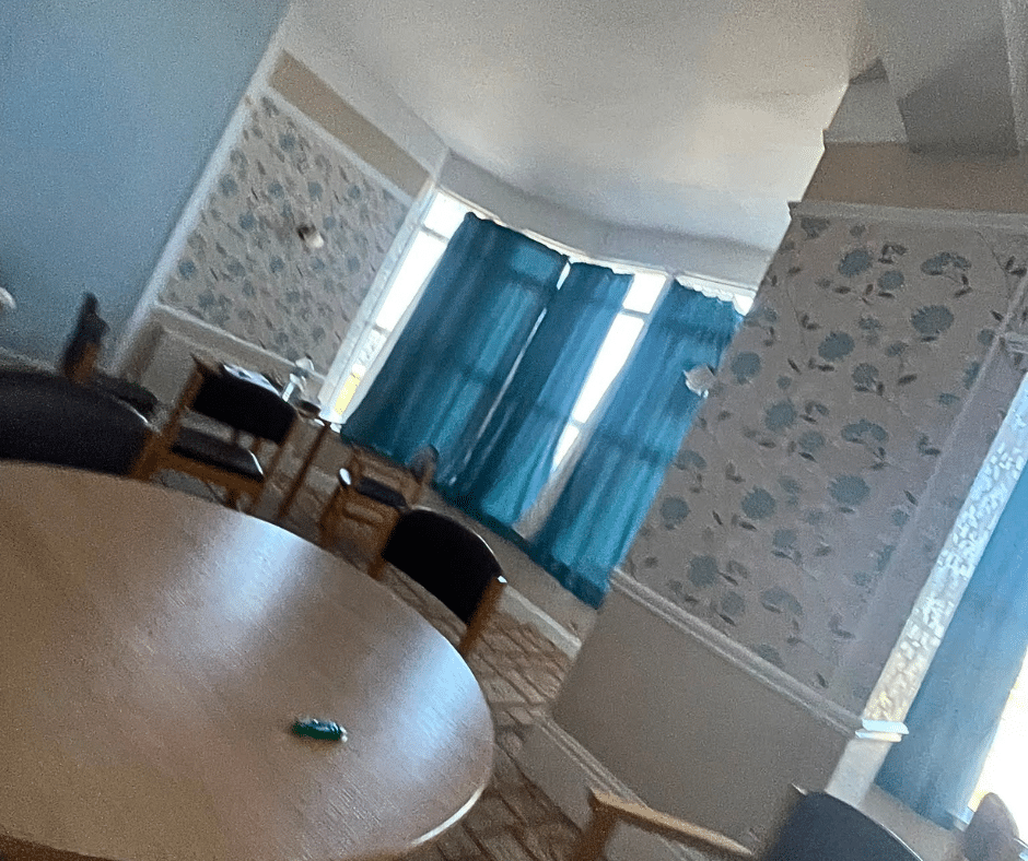 Room Island Crescent in Newquay