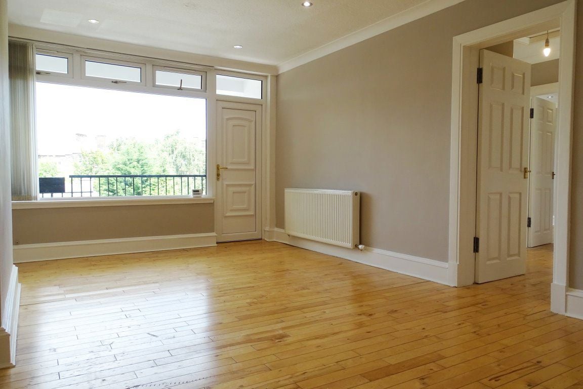Flat Boleyn Road in Glasgow