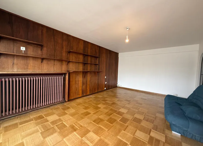 Appartement Rue Carrier-Belleuse à Paris