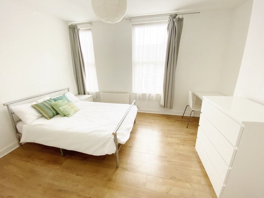 Flat Alderson Place in Sheffield