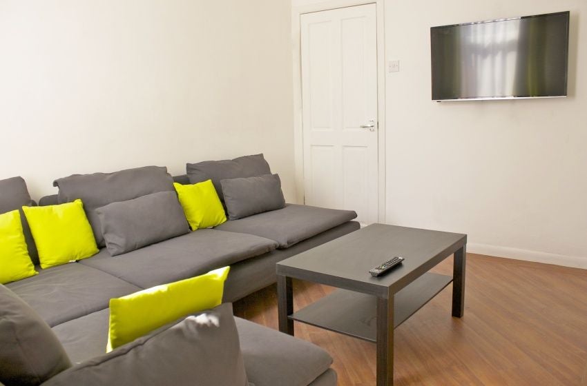 Flat Alderson Place in Sheffield