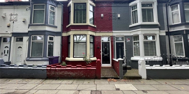 House Stanley Park Avenue South in Liverpool